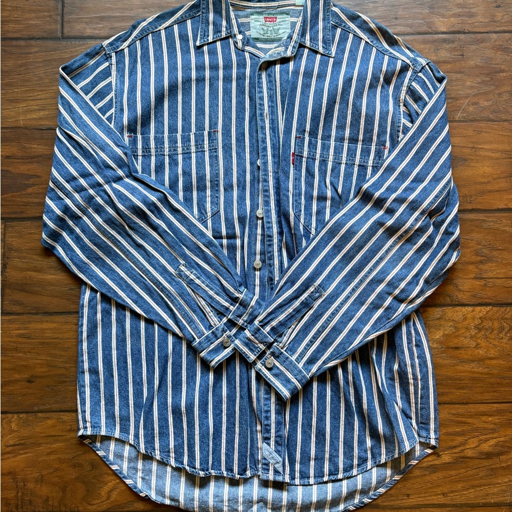 Levi's Navy and White Striped Casual Shirt
